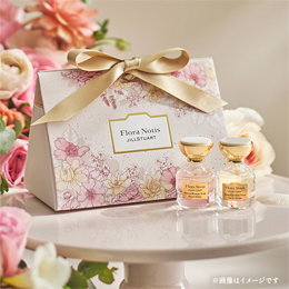 Flora Notis JILL STUART（フローラノーティス ジルスチュアート）