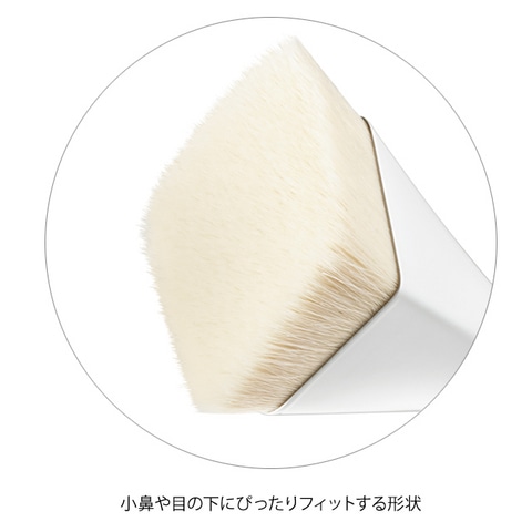 クリスタルポリッシュ ファンデーションブラシ