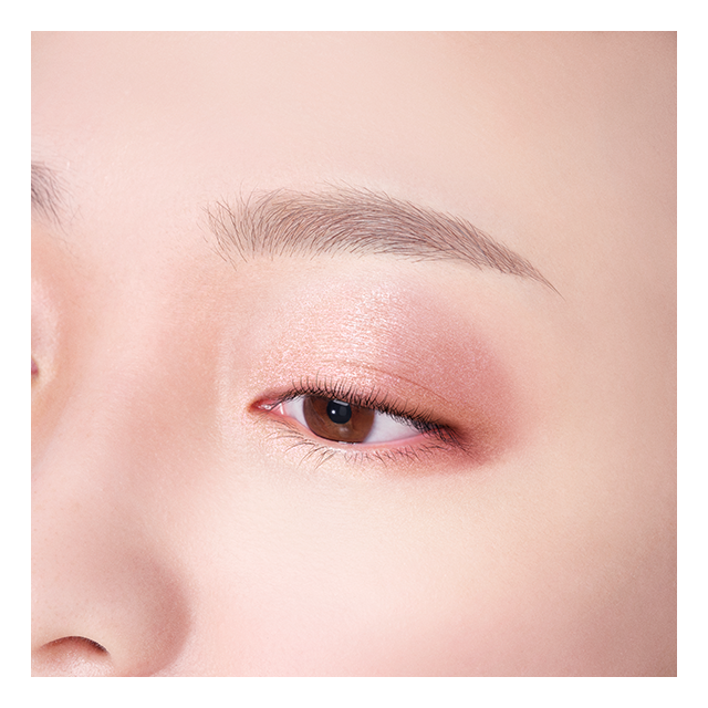 ドレスドブルーム アイズ