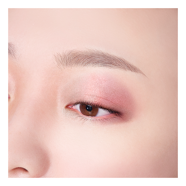 ドレスドブルーム アイズ