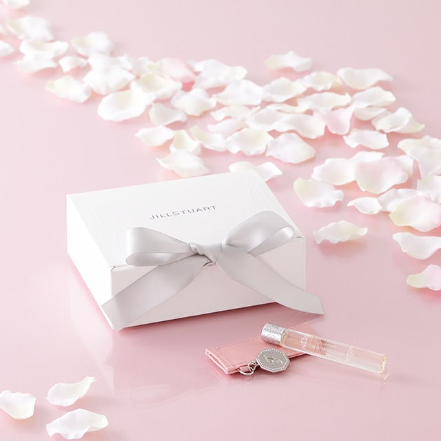 ジルスチュアート　ローラーボール＆ローラーボールポケットセット